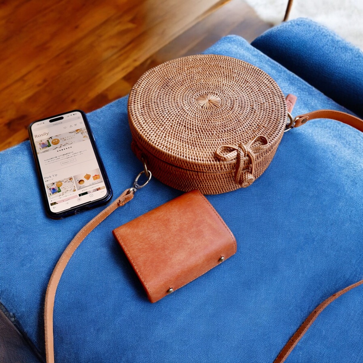 アタショルダーバッグ ジュリアン Mサイズ (NAB651) Rosily