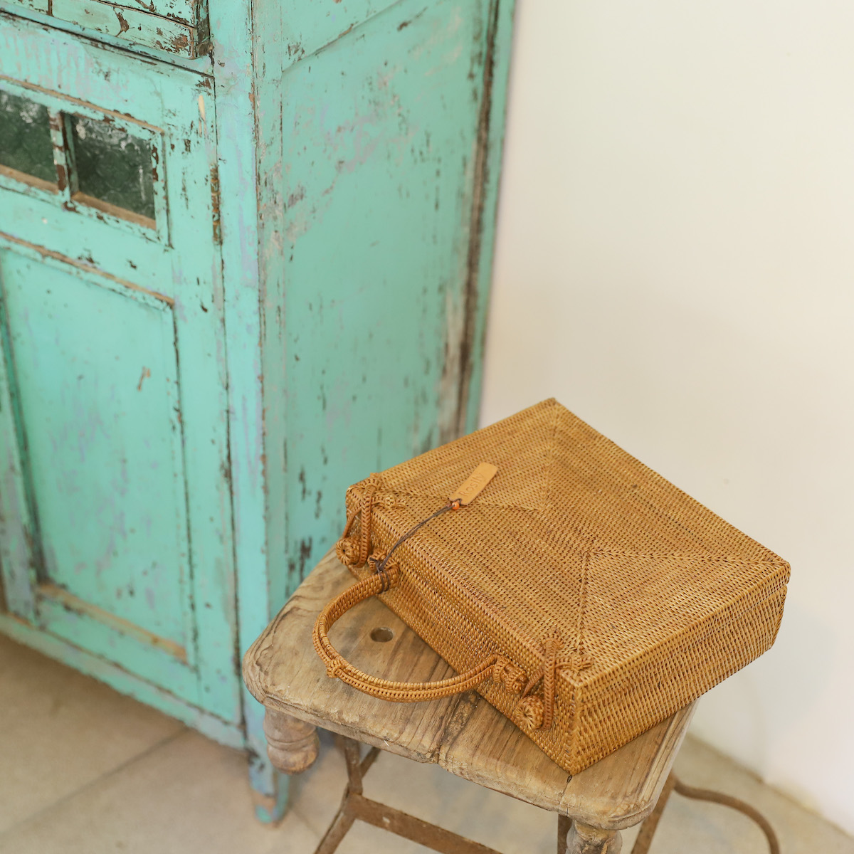 ブリーフケーススクエア (NAB660) Rosily(ロージリー) バリ島 アタかご