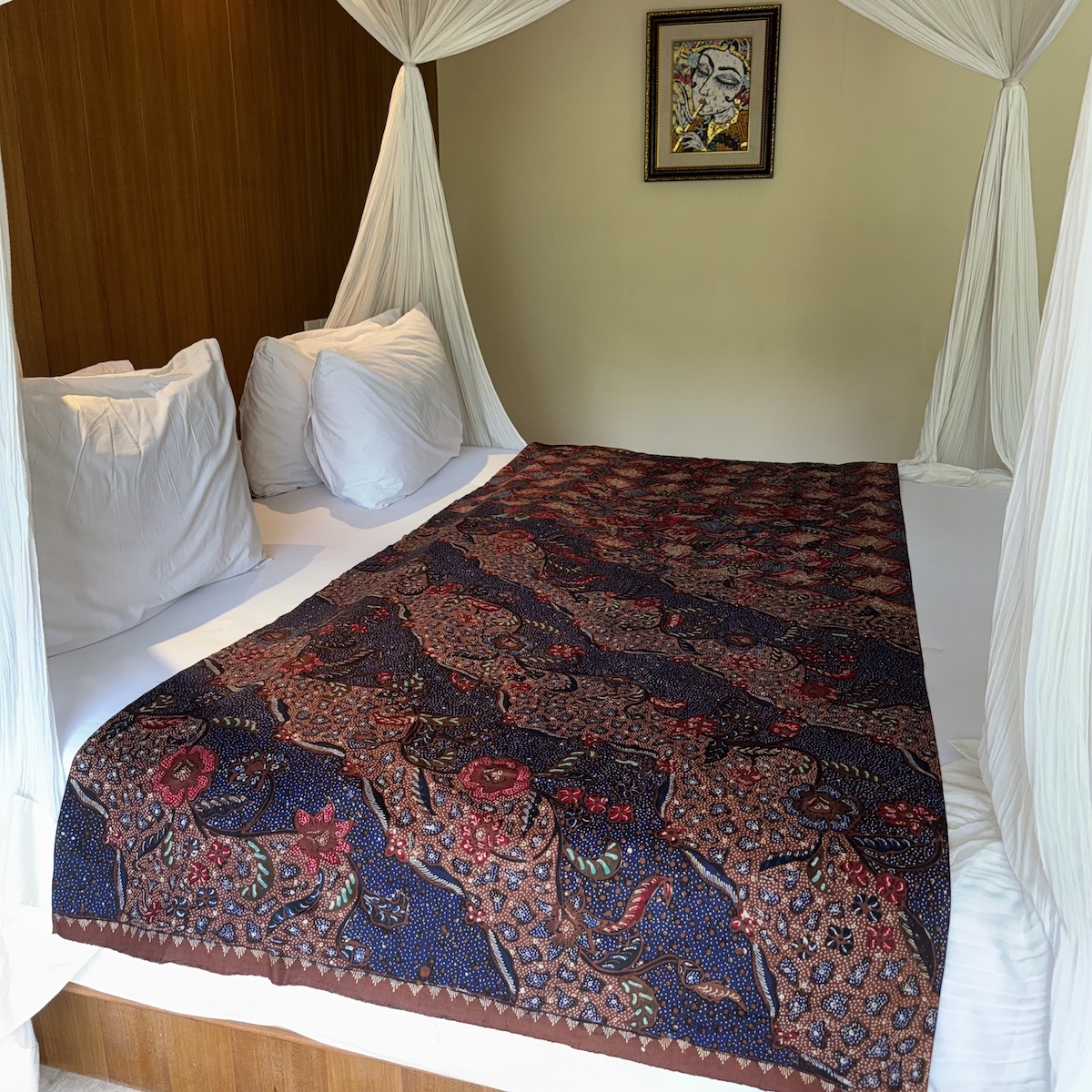 バリ島 布 生地 バティック 使い方