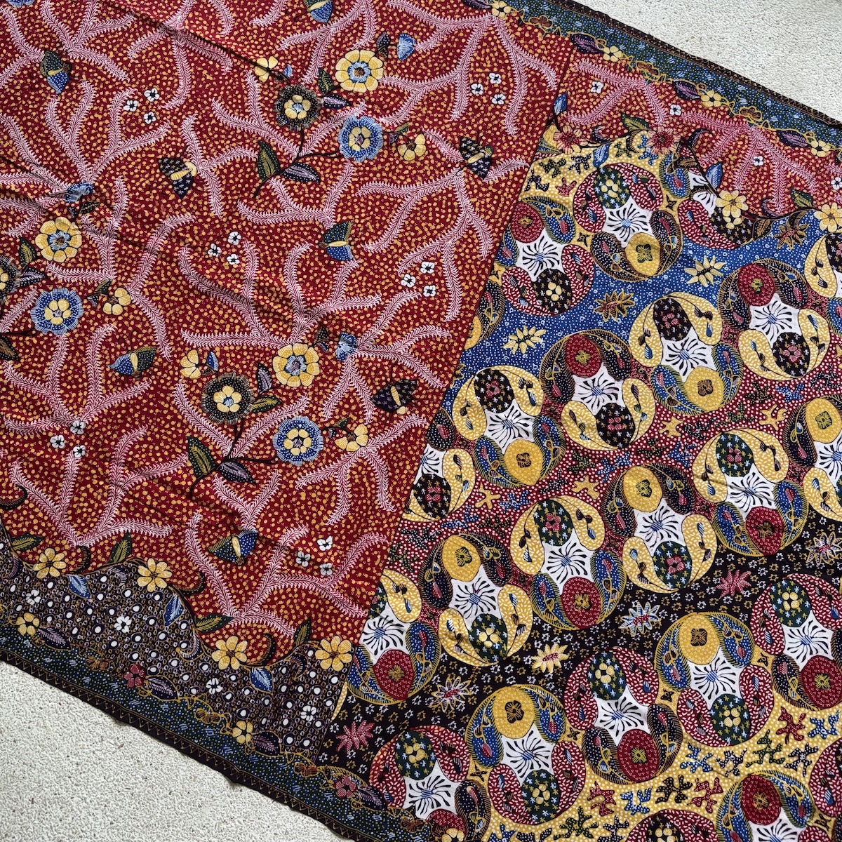 バティック（ジャワ更紗・プリント・綿100%） (NRA941-18) Rosily