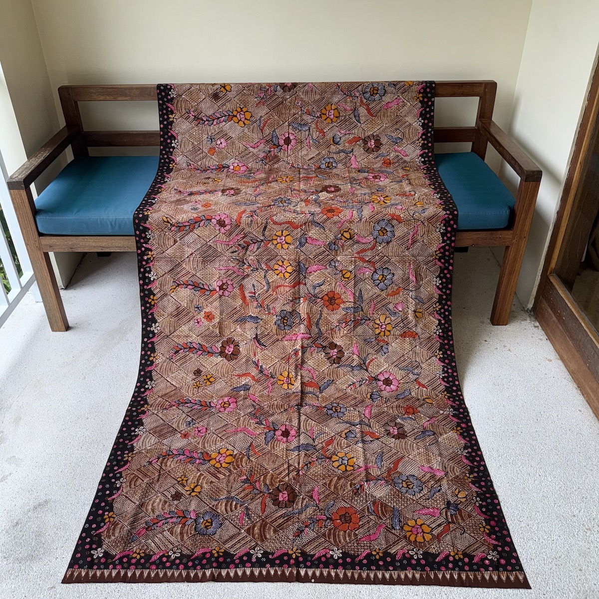 バリ島 布 生地 バティック