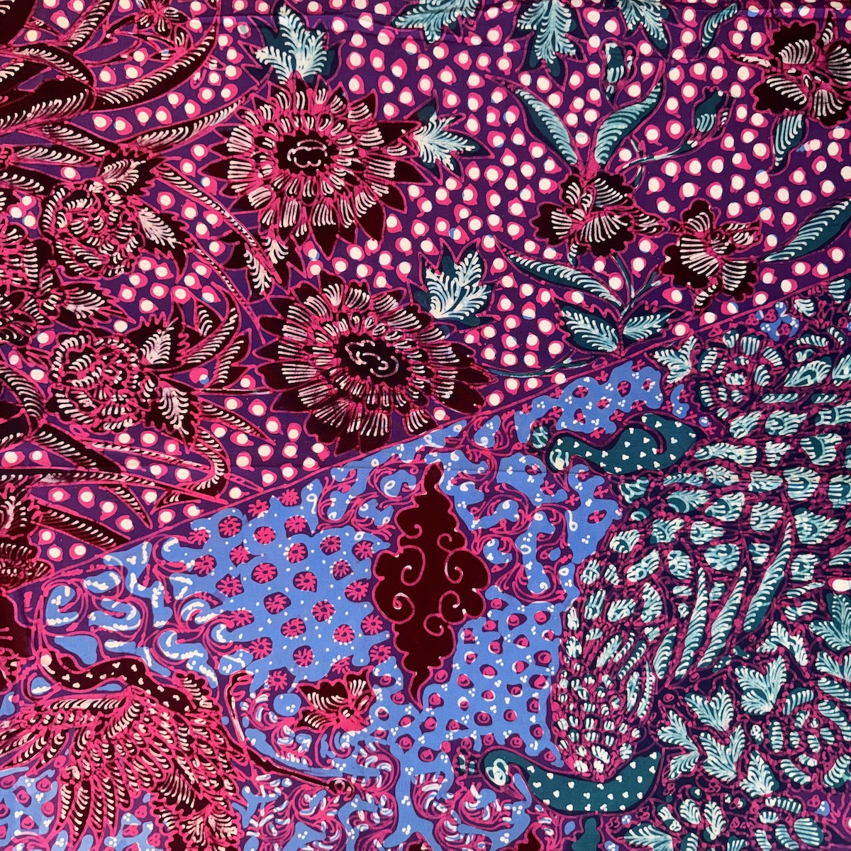 バリ島 布 生地 バティック