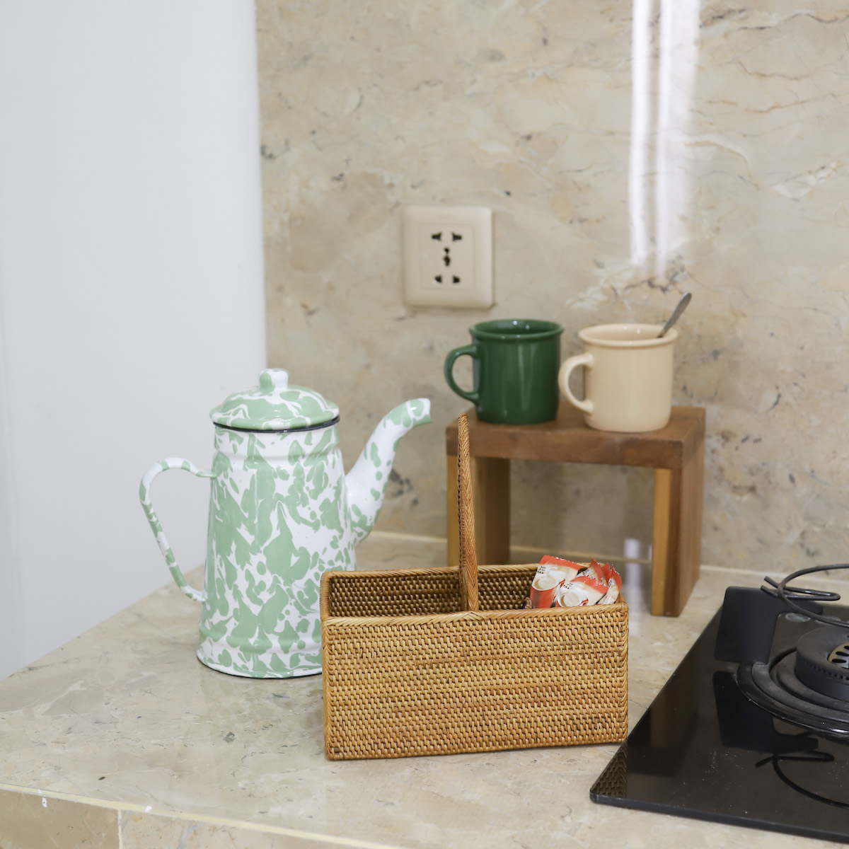 アタ リモコンボックス 収納