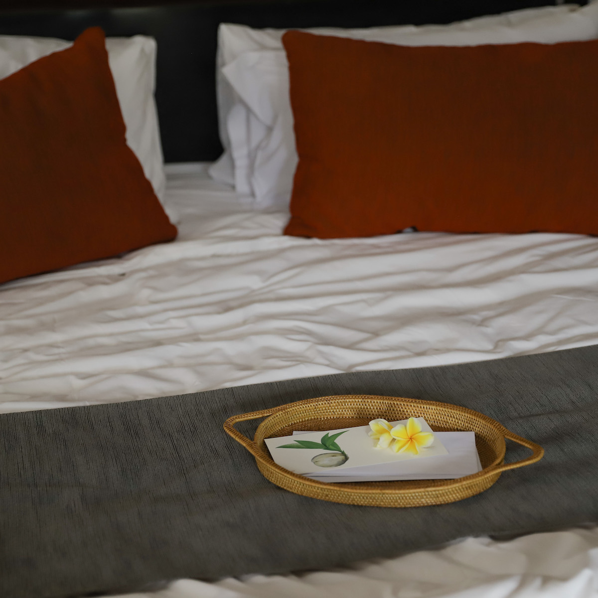 アタ トレイ 小物入れ